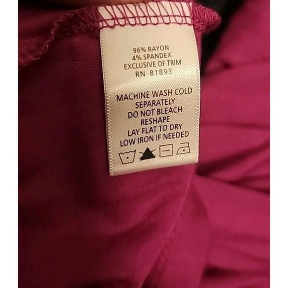 Niotto Pleated V-Neck Blouse Fuscia Long Sleeve Rayon Top Womens Plus Size 1X - Picture 4 of 4